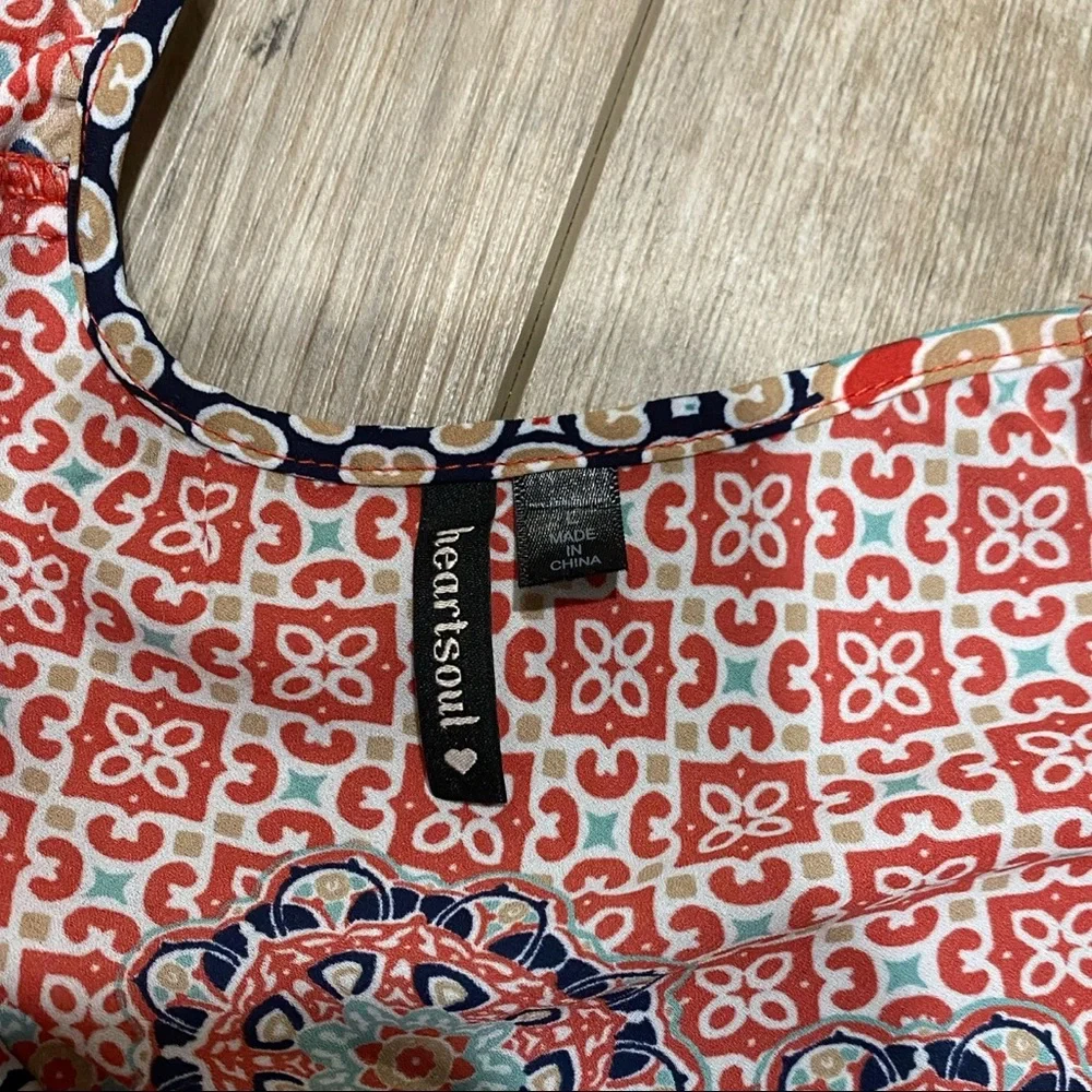 BLOUSE Top Silky Print Sz L by HeartSoul V-Shape Bottom - Picture 5 of 10